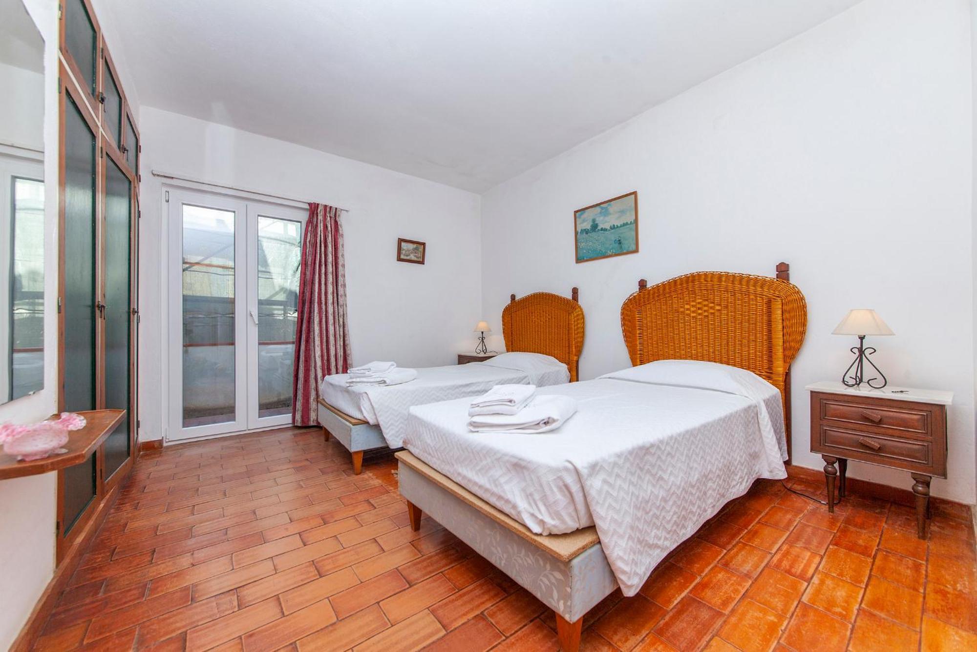 Casas Da Calheta In Luz Εξωτερικό φωτογραφία